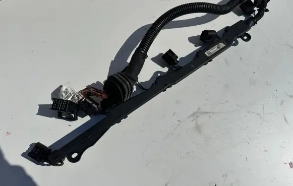 BMW 7 F01 F02 F03 F04 Fuel injector wires 759045905 5001533779
