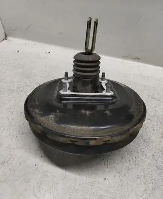 Volvo S40, V40 Brake booster 136893 30884422