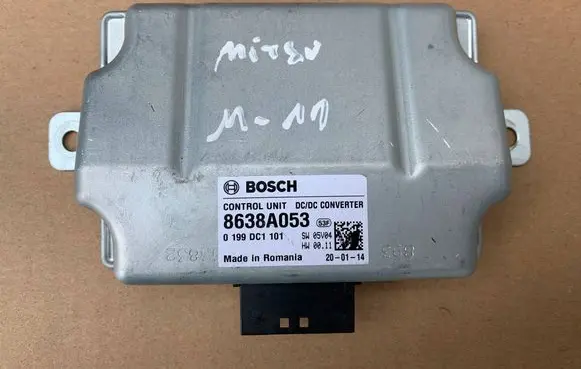 Mitsubishi Outlander Voltage converter/converter module 8638A053