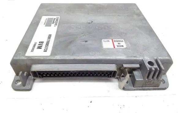 Renault Espace II Engine control unit/module S100820101B HOM7700851739