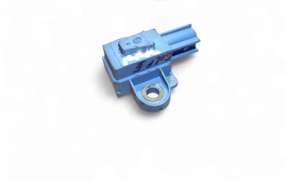 Volkswagen Golf V Airbag deployment crash/impact sensor 1K0955557A