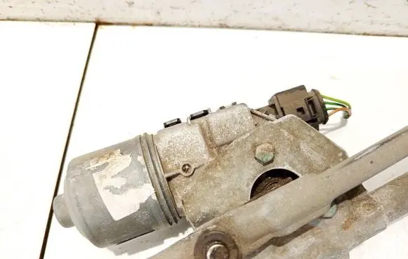 Volkswagen Bora Wiper motor 0390241531 1j1955113c