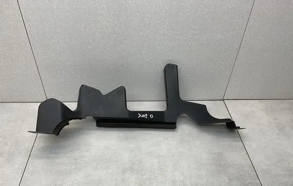 Nissan Juke I F15 Intercooler air guide/duct channel 62822BV81C