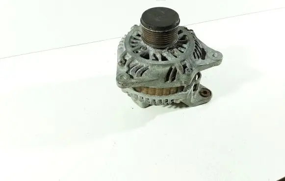 Subaru Legacy Generator/alternator 23700AA590 A3TG4381