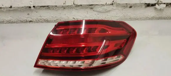 Mercedes-Benz E W212 Rear/tail lights A2129060803