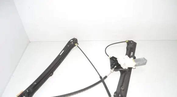 BMW X6 F16 Front door window regulator with motor 7292904 7322748 51337292904