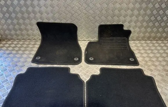 Opel Insignia B Car floor mat set