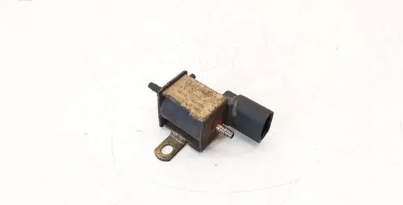 Audi A3 S3 8L Turbo solenoid valve 028906283N
