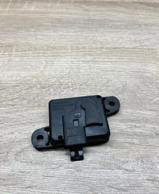 Opel Zafira A Airbag deployment crash/impact sensor 09133263 5WK42856