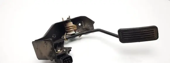 Toyota Corolla E120 E130 Accelerator throttle pedal 7811135030