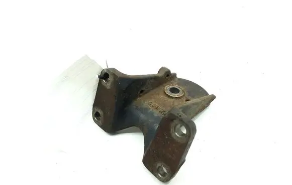 Toyota Land Cruiser (J120) Engine mounting bracket 1231130060