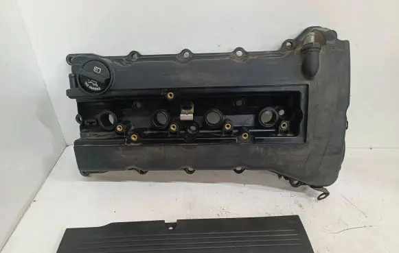 Citroen C-Crosser Rocker cam cover 