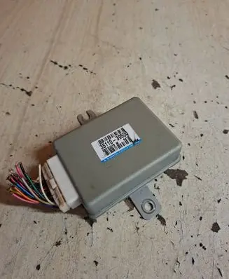 KIA Opirus Other control units/modules 3511039500 E6T20373M