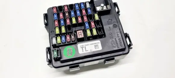 Hyundai Tucson TL BSM Control unit 91950D3240
