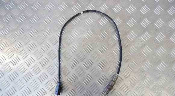 Volkswagen Tiguan Lambda probe sensor 05E906262A