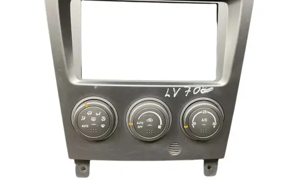 Subaru Impreza III Climate control unit 72311FE070 0607260397