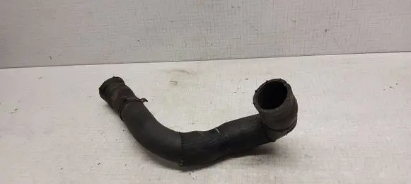 Opel Zafira B Engine coolant pipe/hose 13223885