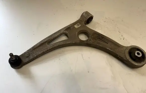 KIA Niro Front lower control arm/wishbone 54500AT000