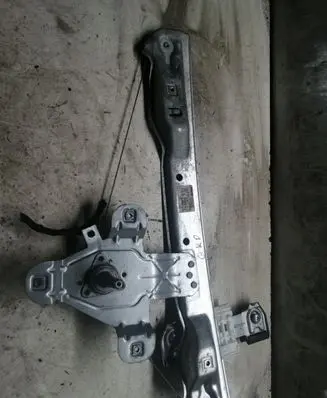 Opel Meriva B Rear window lifting mechanism without motor 367992034