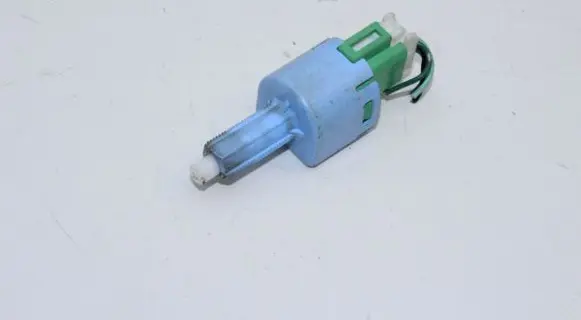 Mitsubishi ASX Brake pedal sensor switch