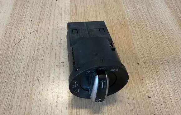 Volkswagen PASSAT B6 Light switch 6R0941531G
