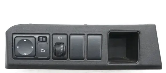 Nissan Note (E11) Other switches/knobs/shifts 684859U100