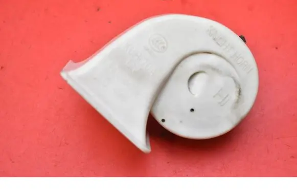 Mazda 3 II Horn signal KUH-70A