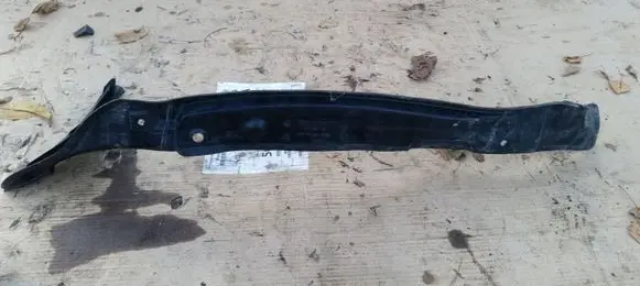 Audi Q7 4L Fender end trim 4L0821112