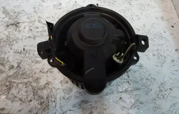Mitsubishi Colt Heater fan/blower MF0160700701