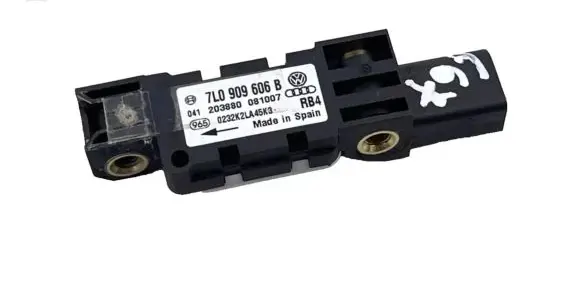 Porsche Cayenne (9PA) Airbag deployment crash/impact sensor 7L0909605B