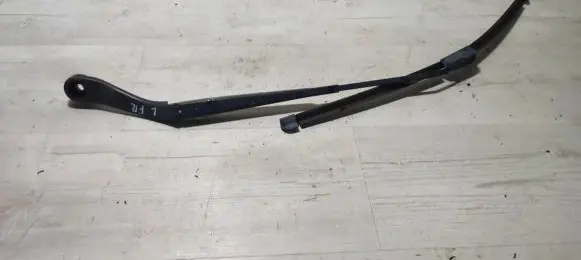 Fiat Freemont Windshield/front glass wiper blade 68087346AA