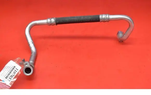 Renault Clio I Air conditioning (A/C) pipe/hose 924803929R