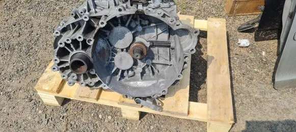 Manual 6 speed gearbox
