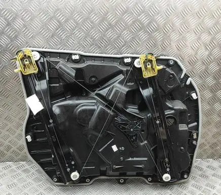 BMW X6M G06 F96 Front door window regulator with motor 9450196 9450070