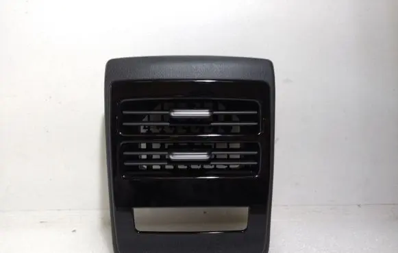 Volkswagen ID.7 Rear air vent grill 14A819203A SK325004