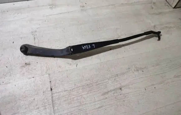 Mercedes-Benz GLK (X204) Front wiper blade arm A2048200944
