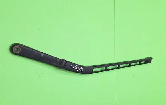 Mercedes-Benz C W203 Front wiper blade arm A1231180437