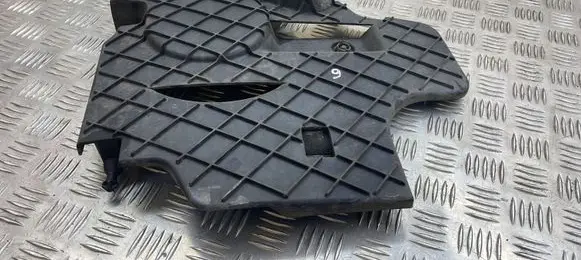 Mercedes-Benz E W212 Timing belt guard (cover) A6510100175