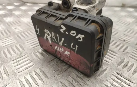 Toyota RAV 4 (XA20) ABS Pump 4451042080 8954142050