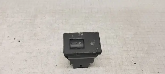 Volkswagen Touareg I Seat heating switch 7L6963569B 7L69635363A 7L6963563