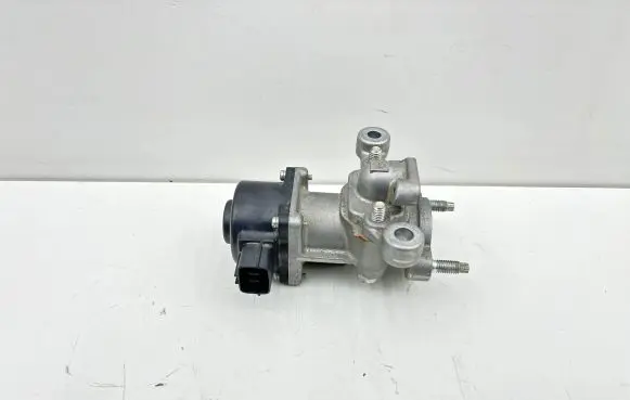 Subaru Outback (BT) EGR valve 79773AA830