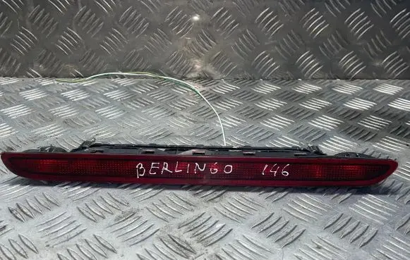 Peugeot Partner Third/center stoplight 45506