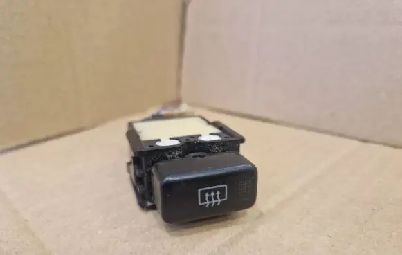 Toyota Picnic Windscreen/window heater switch