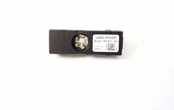 Jaguar F-Pace Aerial antenna amplifier BJ3218K891AA