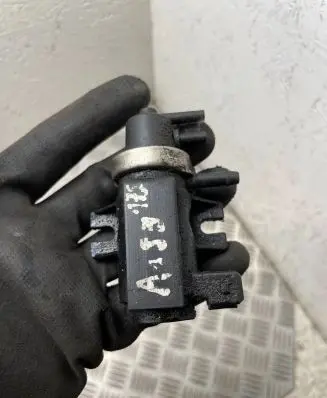 Alfa Romeo 159 Turbo solenoid valve