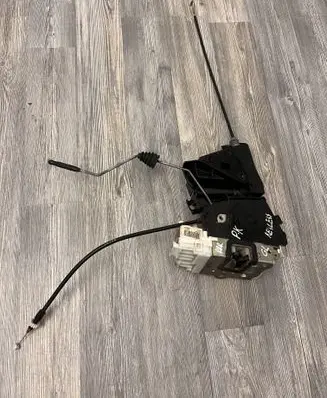Mercedes-Benz GL X164 Front door lock 1697202535 1697202535Q6