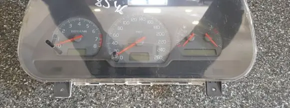Volvo S40, V40 Speedometer (instrument cluster) 30857575