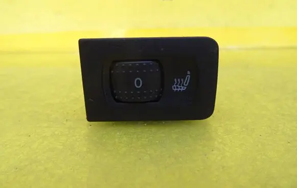 Volkswagen Golf IV Seat heating switch 1J0963564B