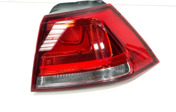 Volkswagen Golf VII Rear/tail lights 5G0945096M