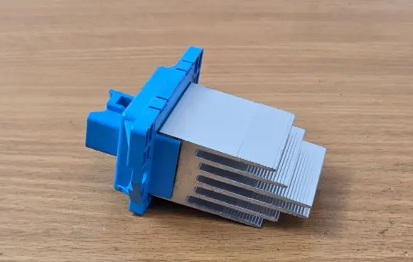 Hyundai i20 (BC3 BI3) Heater blower motor/fan resistor 